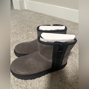 UGG Mini Zippered Boots